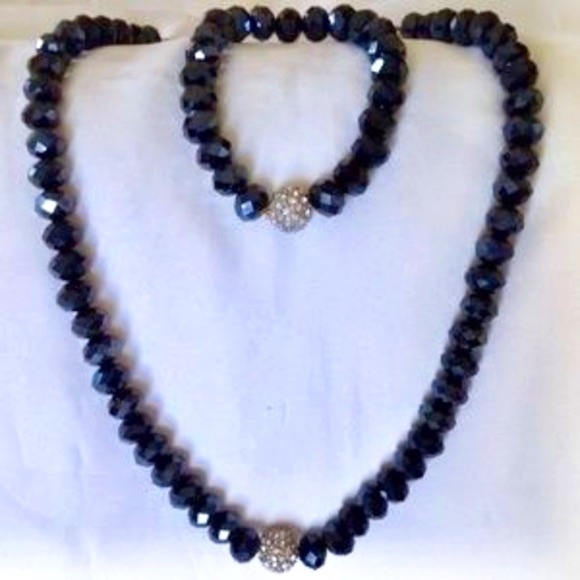 💲SALE💲Dark Blue Faceted Bead Necklace/Bracelet Set - Picture 1 of 5